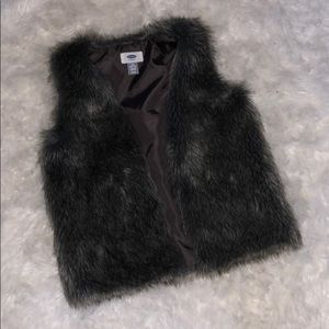 Girls fur vest